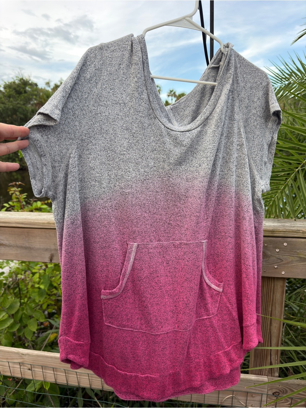 Lane Bryant Gray to Pink Ombre Short Sleeve Pullover Hoodie